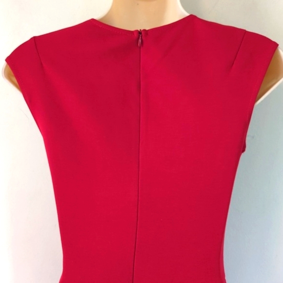 Love Ady V Neck Fit and Flare Skater Dress Red XS - Picture 11 of 16